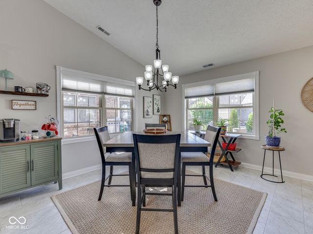 7746 Rosa Drive, Indianapolis, IN 46237