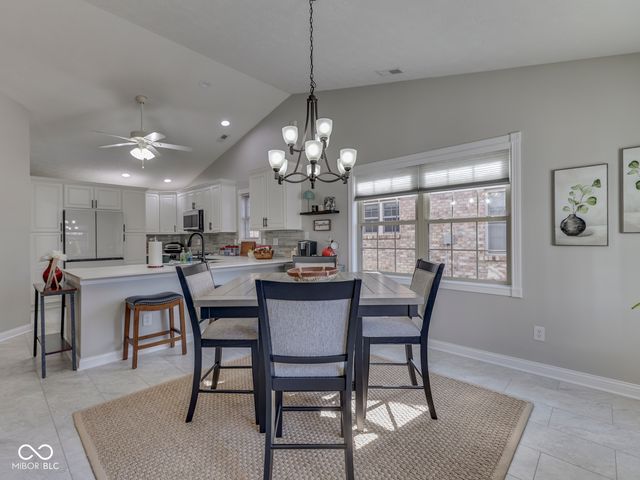 7746 Rosa Drive, Indianapolis, IN 46237