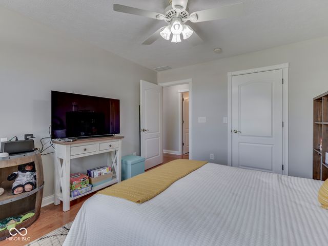 7746 Rosa Drive, Indianapolis, IN 46237