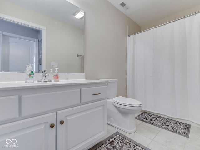 7746 Rosa Drive, Indianapolis, IN 46237