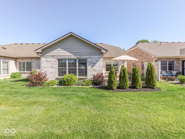 7746 Rosa Drive, Indianapolis, IN 46237