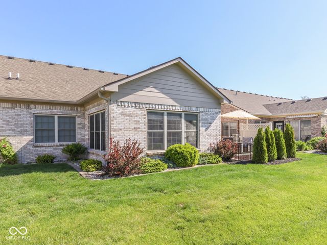 7746 Rosa Drive, Indianapolis, IN 46237