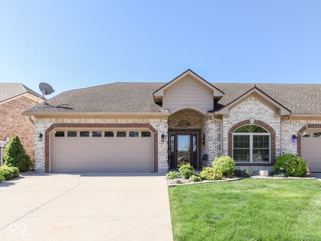 7746 Rosa Drive, Indianapolis, IN 46237