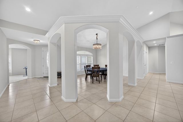 712 Parkridge Dr, Galt, CA 95632