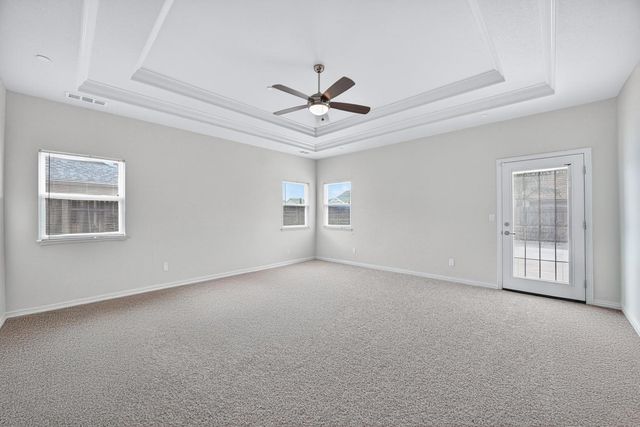 712 Parkridge Dr, Galt, CA 95632