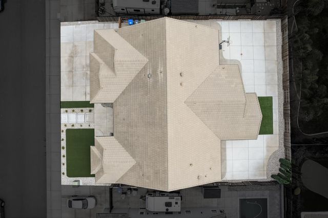 712 Parkridge Dr, Galt, CA 95632