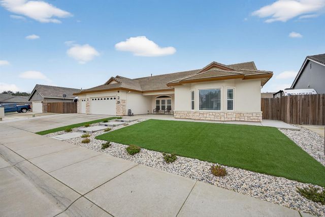 712 Parkridge Dr, Galt, CA 95632