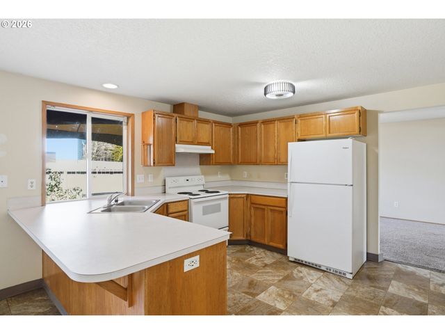 16900 Ne 22ND St, Vancouver, WA 98684