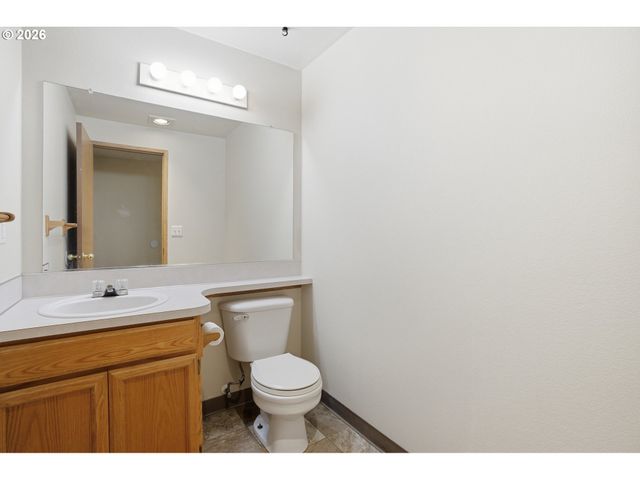 16900 Ne 22ND St, Vancouver, WA 98684