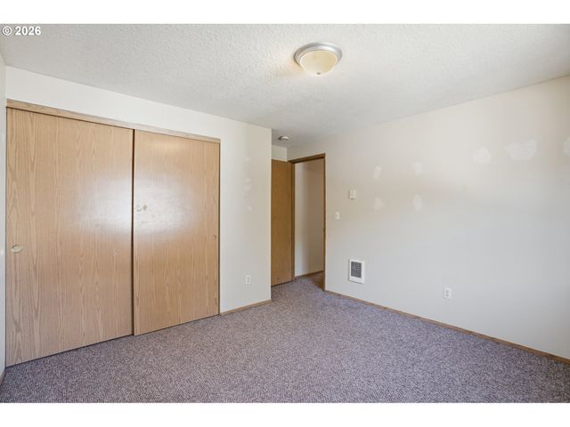 16900 Ne 22ND St, Vancouver, WA 98684