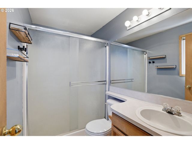 16900 Ne 22ND St, Vancouver, WA 98684