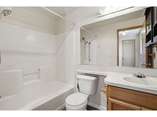 16900 Ne 22ND St, Vancouver, WA 98684