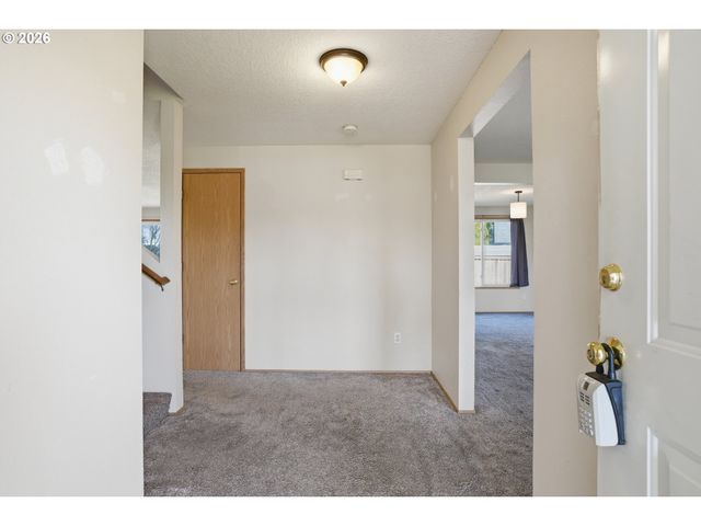 16900 Ne 22ND St, Vancouver, WA 98684