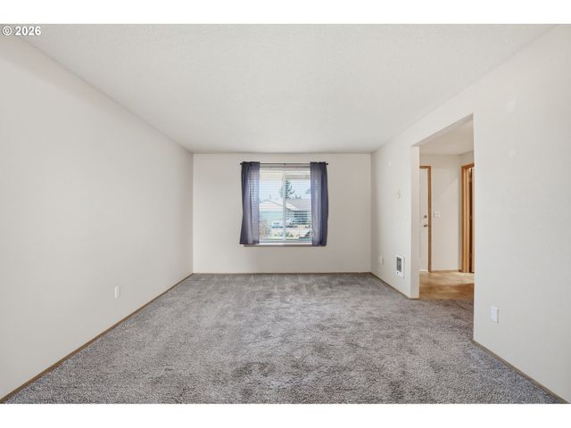 16900 Ne 22ND St, Vancouver, WA 98684