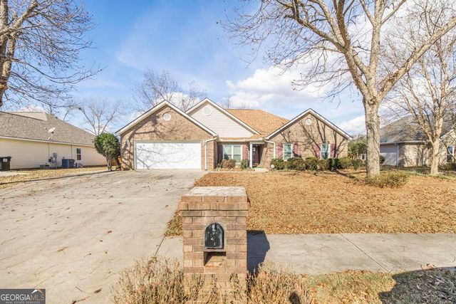 209 Mossy Ridge, Warner Robins, GA 31088