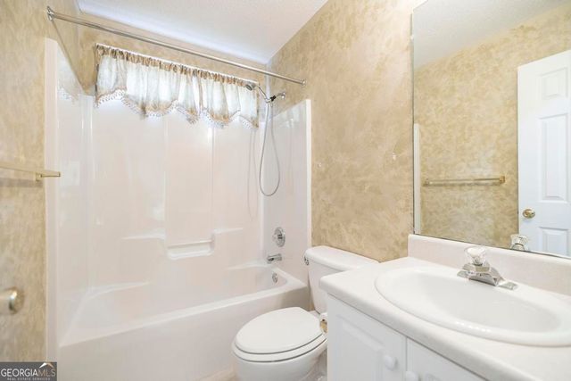 209 Mossy Ridge, Warner Robins, GA 31088