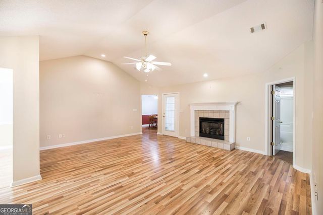 209 Mossy Ridge, Warner Robins, GA 31088