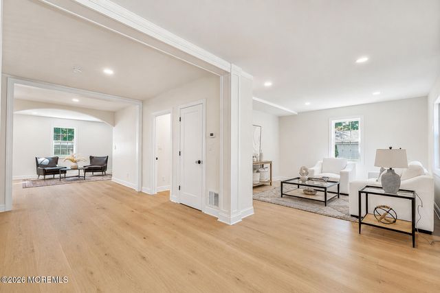 14 Coleman Lane, Titusville, NJ 08560