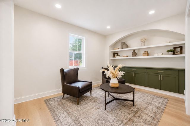 14 Coleman Lane, Titusville, NJ 08560