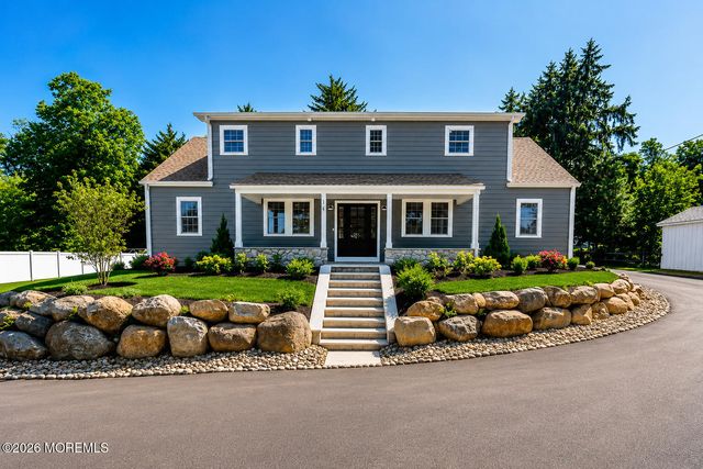 14 Coleman Lane, Titusville, NJ 08560