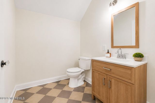 14 Coleman Lane, Titusville, NJ 08560