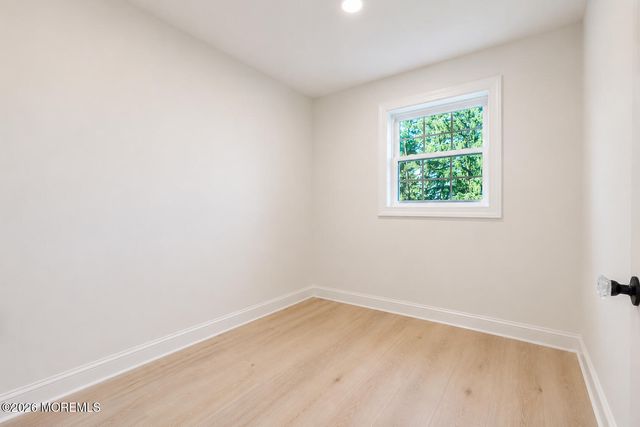 14 Coleman Lane, Titusville, NJ 08560