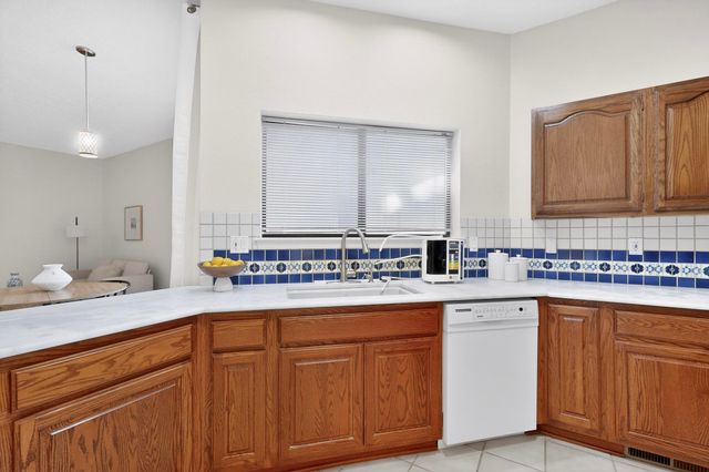 8420 N Sonoma Valley Road NE, Albuquerque, NM 87122