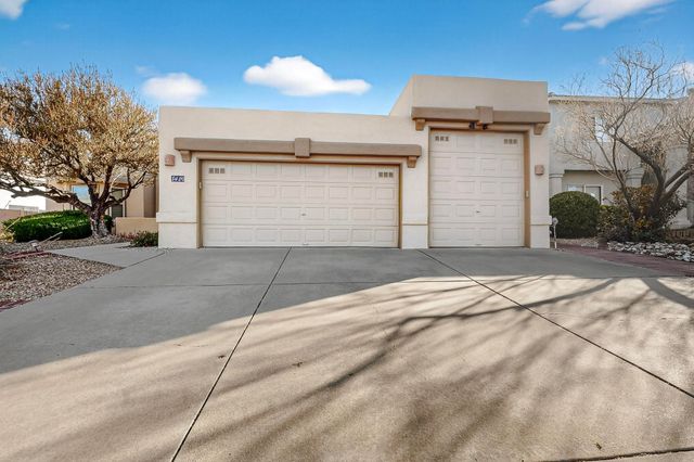 8420 N Sonoma Valley Road NE, Albuquerque, NM 87122