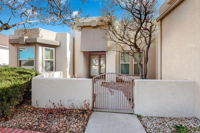 8420 N Sonoma Valley Road NE, Albuquerque, NM 87122