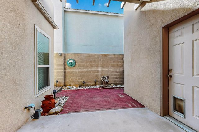 8420 N Sonoma Valley Road NE, Albuquerque, NM 87122