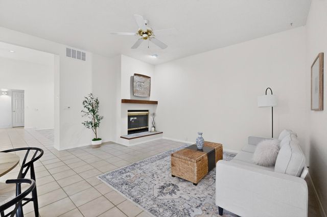 8420 N Sonoma Valley Road NE, Albuquerque, NM 87122