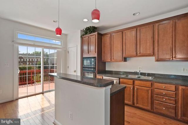 22052 DILWORTH SQ, Broadlands, VA 20148