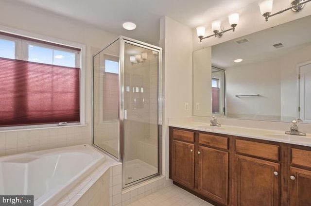 22052 DILWORTH SQ, Broadlands, VA 20148