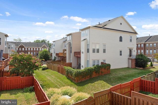 22052 DILWORTH SQ, Broadlands, VA 20148
