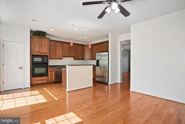 22052 DILWORTH SQ, Broadlands, VA 20148