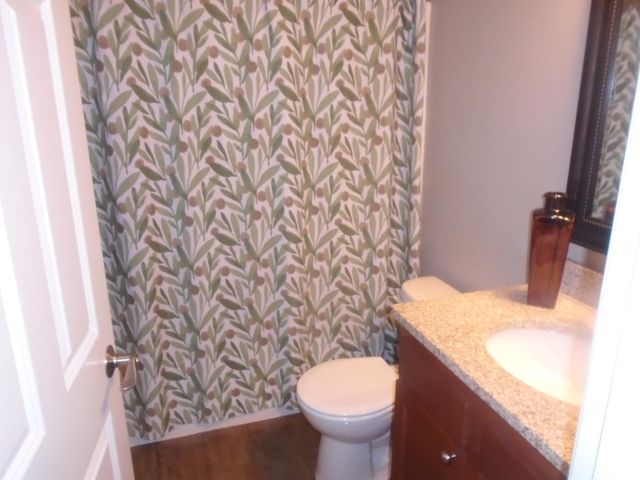 74 W Persimmon Drive, Hamilton, OH 45013