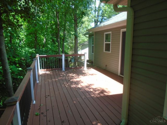 74 W Persimmon Drive, Hamilton, OH 45013