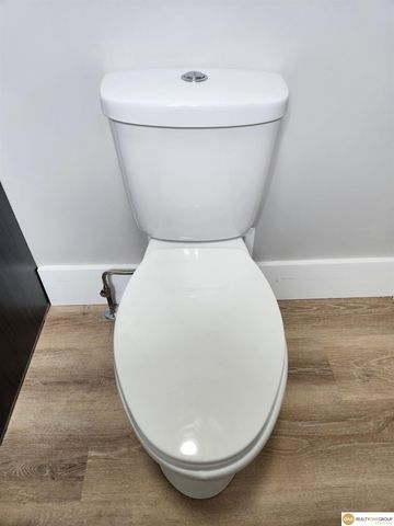 1926 G Street, Lincoln, NE 68510