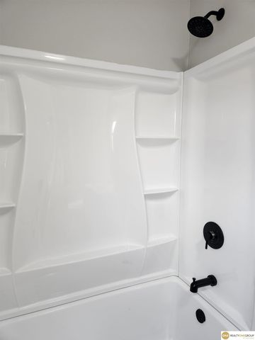 1926 G Street, Lincoln, NE 68510