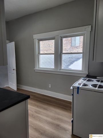 1926 G Street, Lincoln, NE 68510