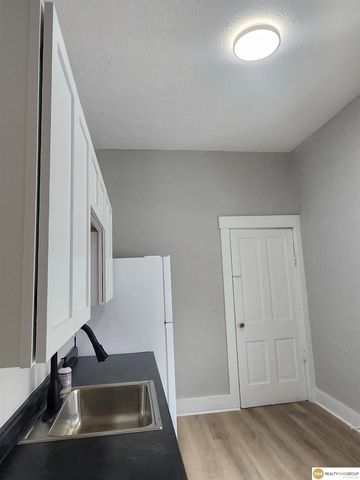 1926 G Street, Lincoln, NE 68510