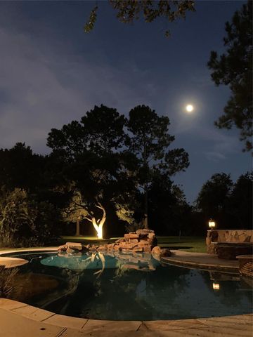 4003 Country Trails Street, Alvin, TX 77511