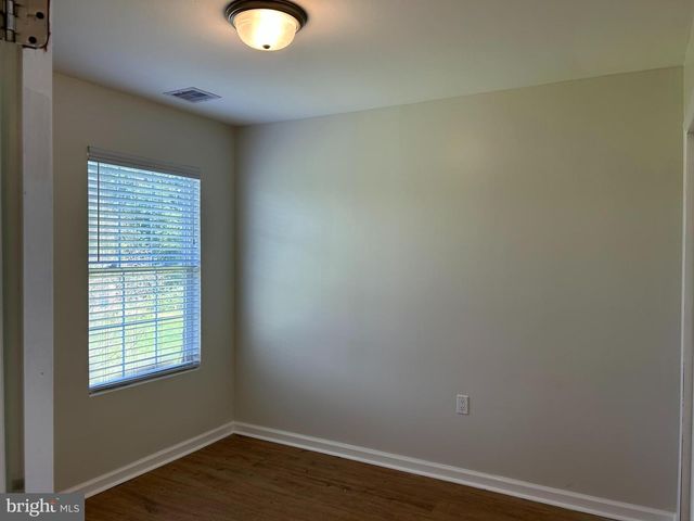 1299 PORTERS RD, Spring Grove, PA 17362