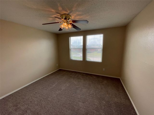 2912 Crimson Clover Drive, Lancaster, TX 75134