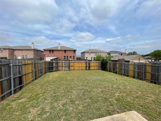 2912 Crimson Clover Drive, Lancaster, TX 75134