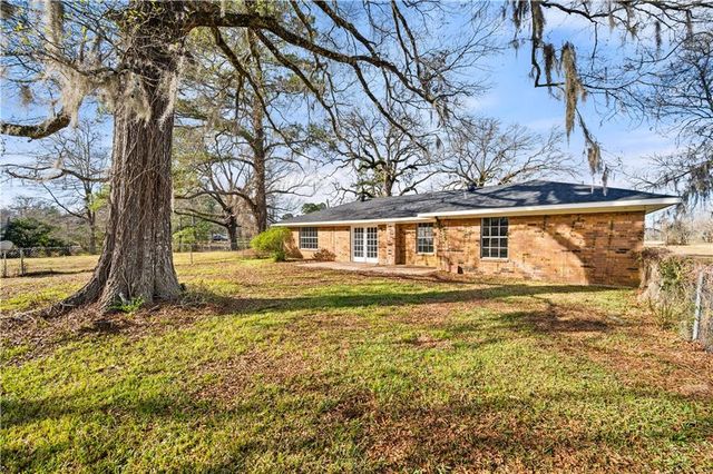 248 STOCK LANDING Road, Deville, LA 71328