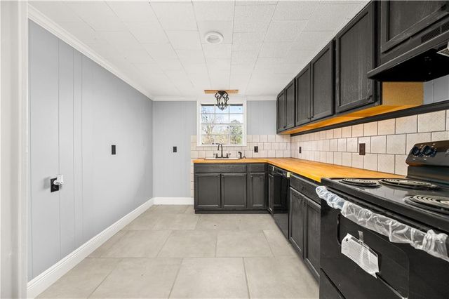 248 STOCK LANDING Road, Deville, LA 71328