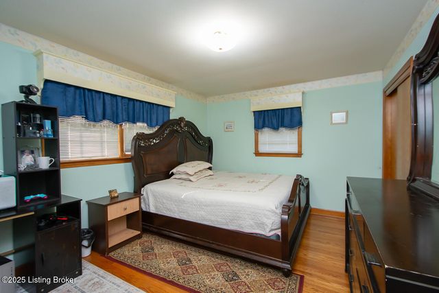 3019 Leman Dr, Louisville, KY 40220