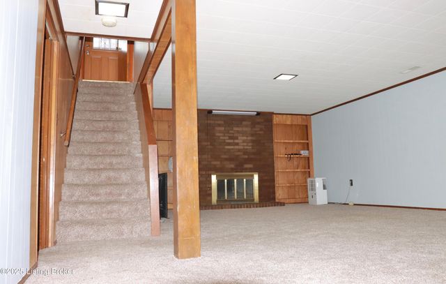 3019 Leman Dr, Louisville, KY 40220