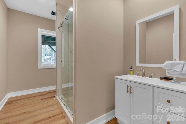 811 Linhigh Drive, Newland, NC 28657